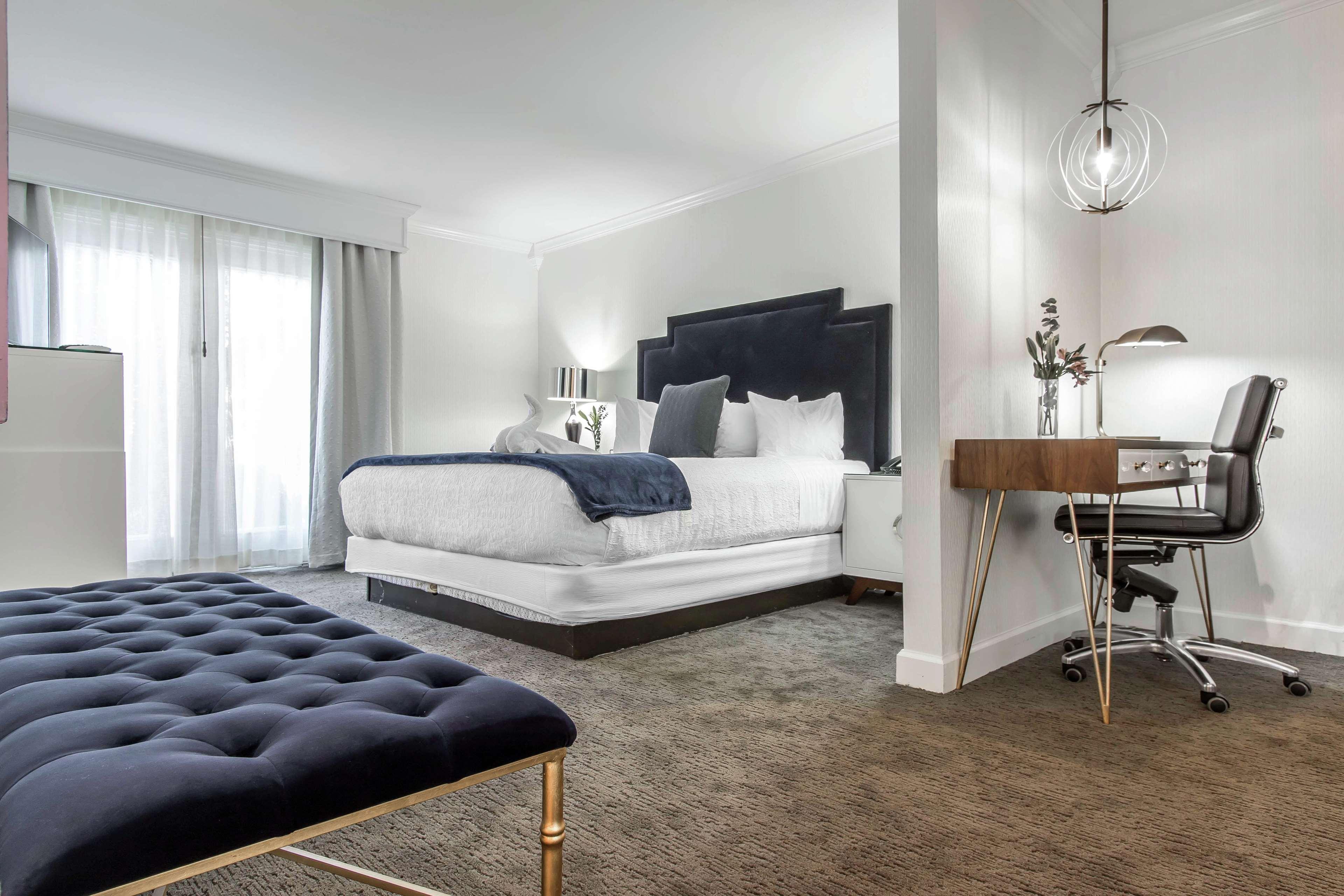 The Burgundy Hotel, Tapestry Collection By Hilton Little Rock Eksteriør billede